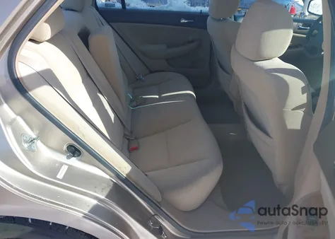 2005 Honda Accord 2.4 Ex z USA, uszkodzony, nr VIN 1HGCM56705A010646